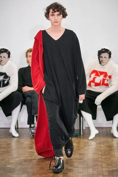Look 35